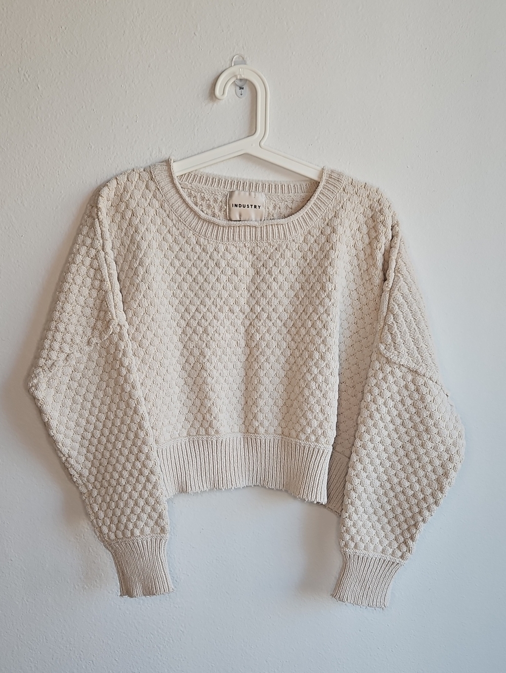 Industry Women's Cropped Oversized Cream Textured Knit Sweater Medium Fall
